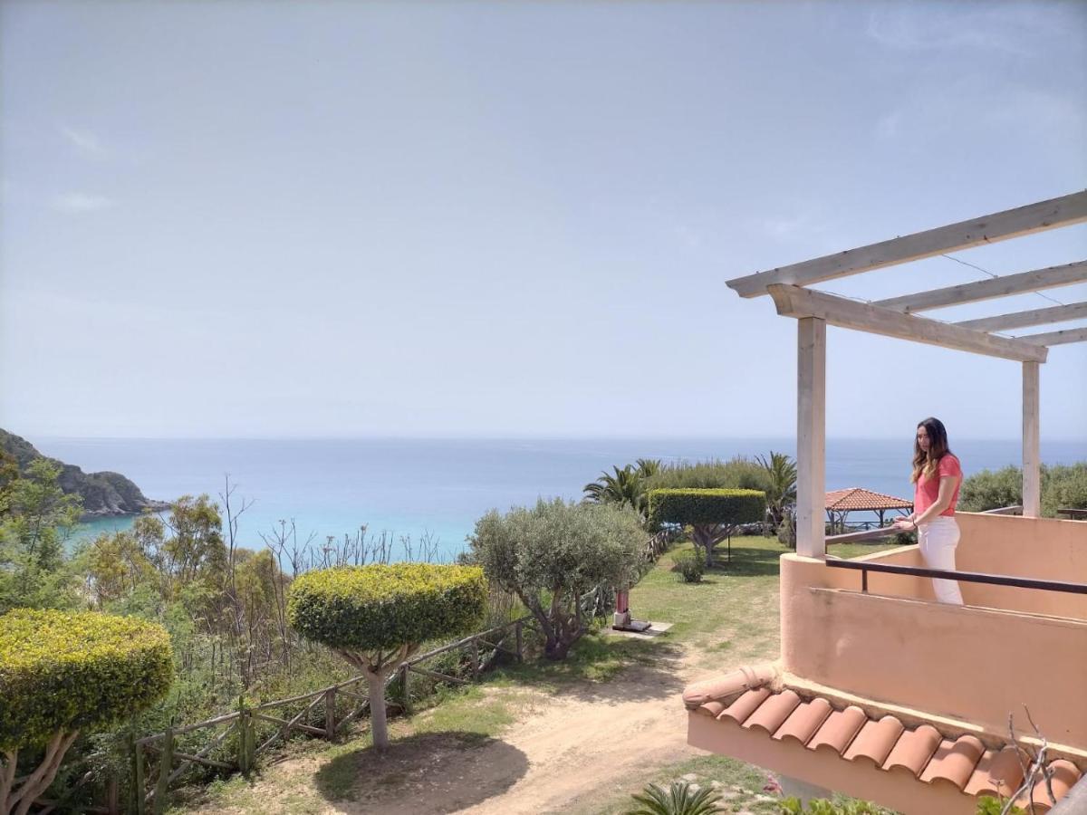 קאפו ואטיצ'אנו Residence Esmeraldo מראה חיצוני תמונה