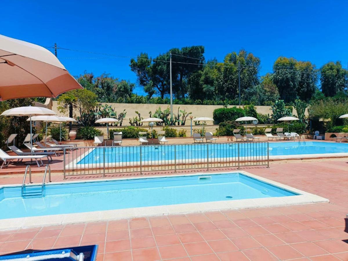 קאפו ואטיצ'אנו Residence Esmeraldo מראה חיצוני תמונה