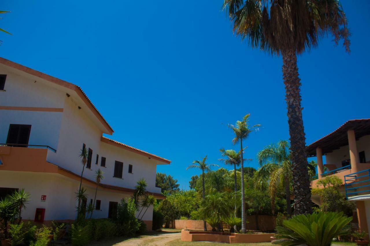 קאפו ואטיצ'אנו Residence Esmeraldo מראה חיצוני תמונה